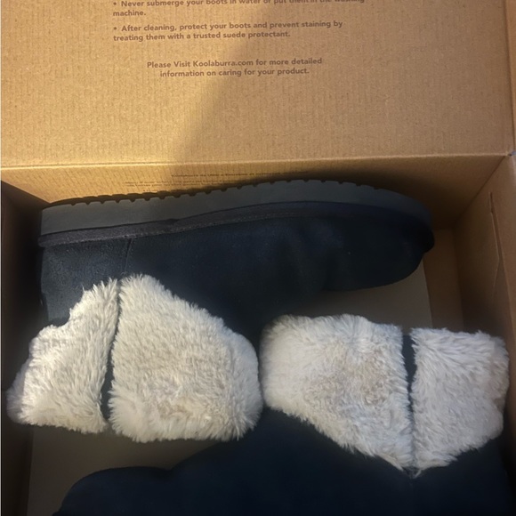 Kookaburra by Ugg - Picture 2 of 4